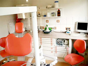 Praxis von Dr. med. dent. Roland Mahadevan